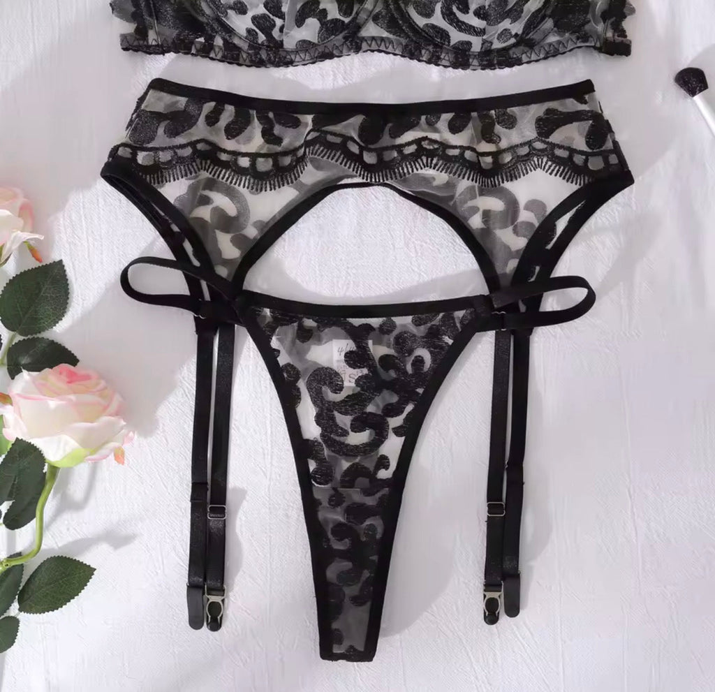 Barbara Lingerie Set