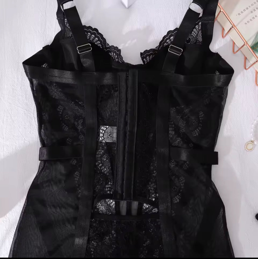 Black Mirage Nightdress